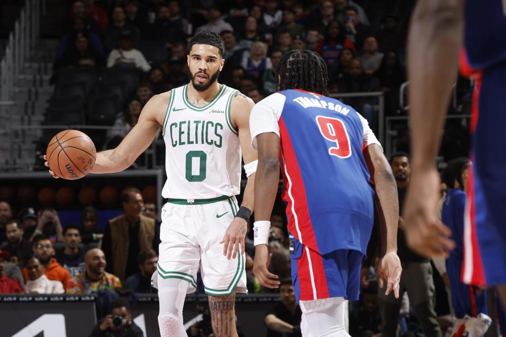 熠熠生辉的 熠熠生辉的