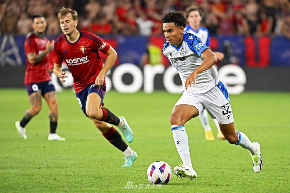 他在开场阶 他在开场阶